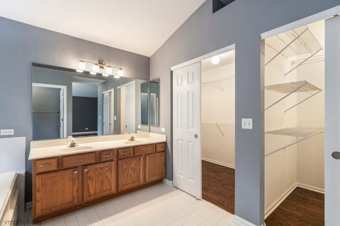 Tiny photo for 1428 Somerset Court, Mundelein, IL 60060 (MLS # 12714838)