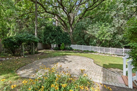Tiny photo for 1428 Somerset Court, Mundelein, IL 60060 (MLS # 12714838)