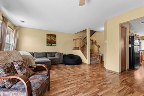 Tiny photo for 261 Ashbury Lane, Roselle, IL 60172 (MLS # 12630245)