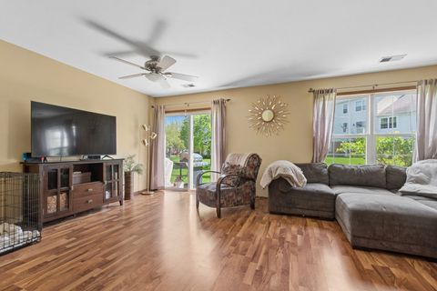 Tiny photo for 261 Ashbury Lane, Roselle, IL 60172 (MLS # 12630245)