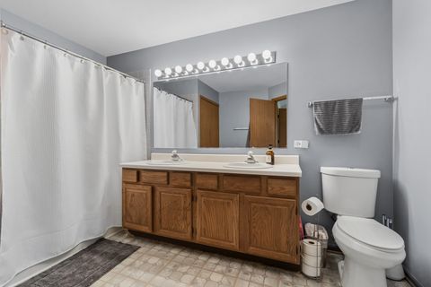 Tiny photo for 261 Ashbury Lane, Roselle, IL 60172 (MLS # 12630245)