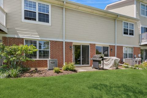 Tiny photo for 261 Ashbury Lane, Roselle, IL 60172 (MLS # 12630245)