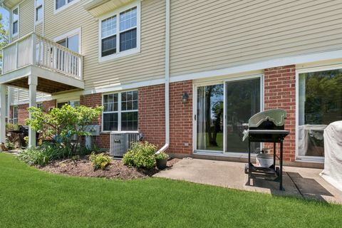 Tiny photo for 261 Ashbury Lane, Roselle, IL 60172 (MLS # 12630245)