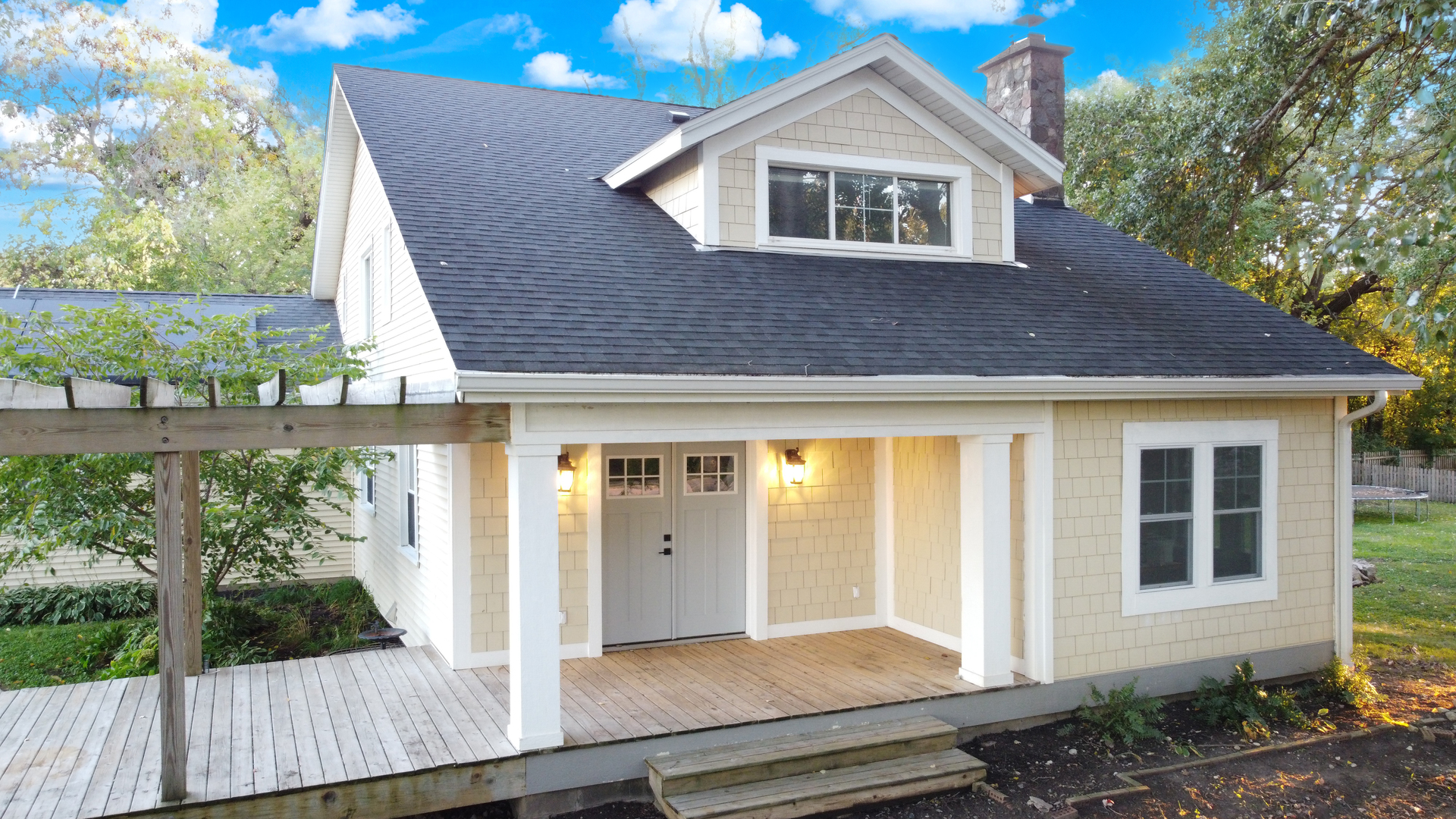 580 CEDAR  LAKE Road