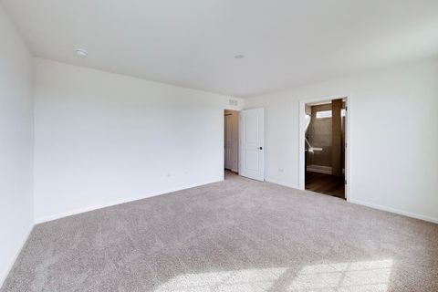 Tiny photo for 1011 Celebration Drive, Aurora, IL 60504 (MLS # 12610917)