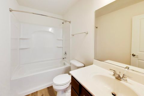 Tiny photo for 1011 Celebration Drive, Aurora, IL 60504 (MLS # 12610917)