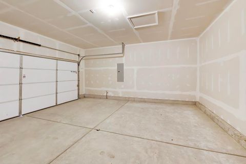 Tiny photo for 1011 Celebration Drive, Aurora, IL 60504 (MLS # 12610917)