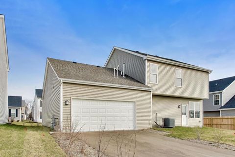 Tiny photo for 1011 Celebration Drive, Aurora, IL 60504 (MLS # 12610917)