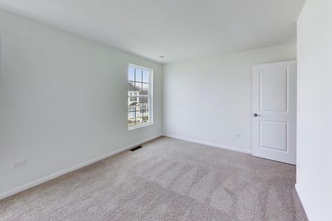 Tiny photo for 1011 Celebration Drive, Aurora, IL 60504 (MLS # 12610917)