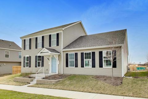 Tiny photo for 1011 Celebration Drive, Aurora, IL 60504 (MLS # 12610917)