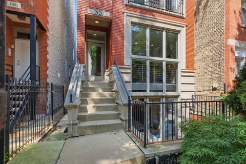 Photo of 1920 W Diversey Parkway #1, Chicago, IL 60614 (MLS # 12739352)