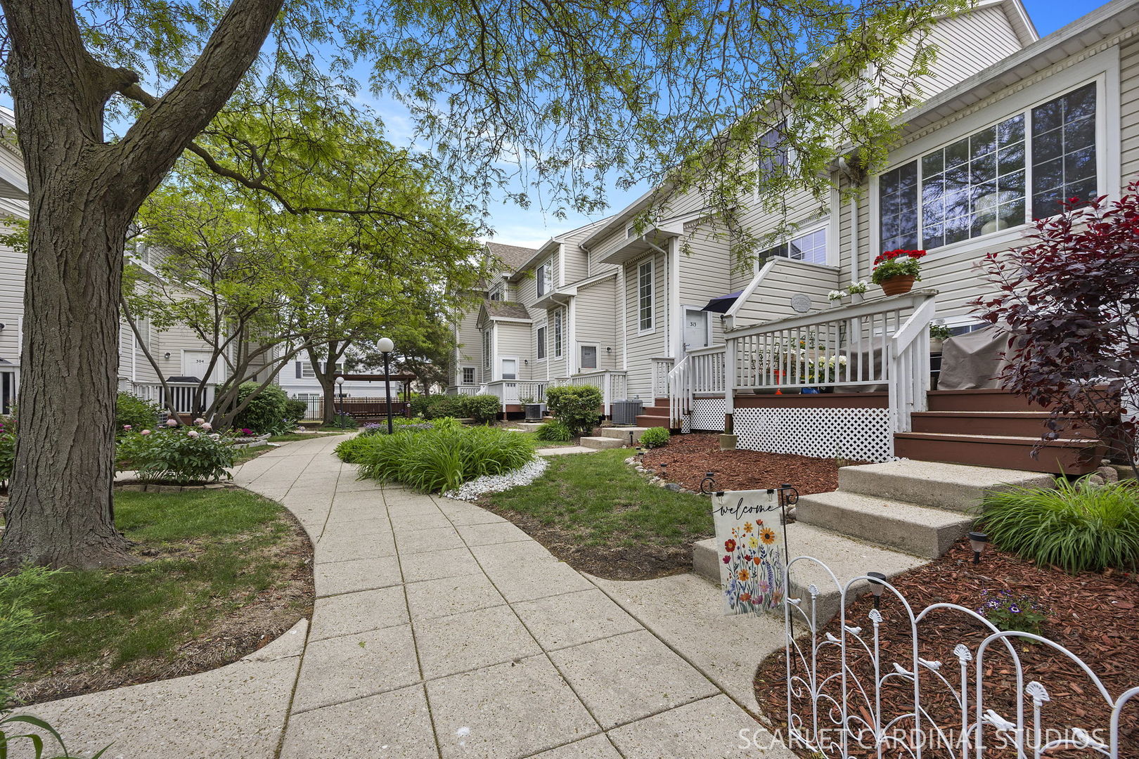 313 Peachtree Court