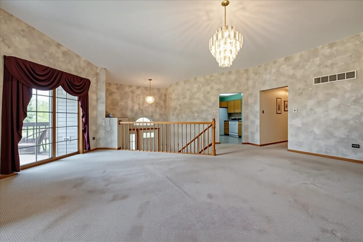 13902 S Cambridge Circle