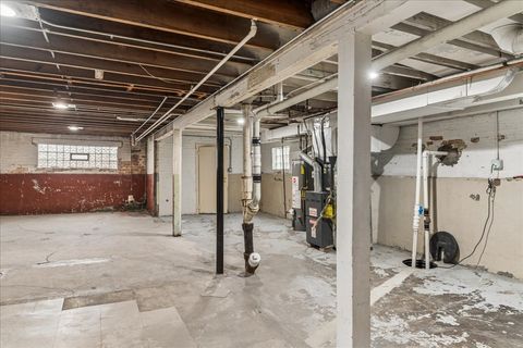 Tiny photo for 2817 Wenonah Avenue, Berwyn, IL 60402 (MLS # 12587677)