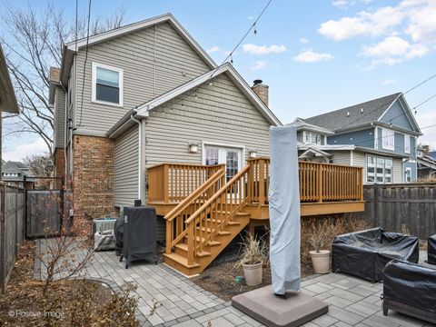 Tiny photo for 1038 Hayes Avenue, Oak Park, IL 60302 (MLS # 12592999)