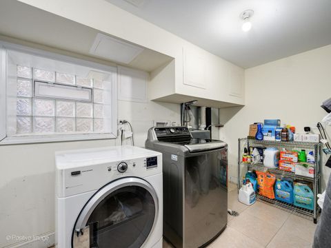 Tiny photo for 1038 Hayes Avenue, Oak Park, IL 60302 (MLS # 12592999)