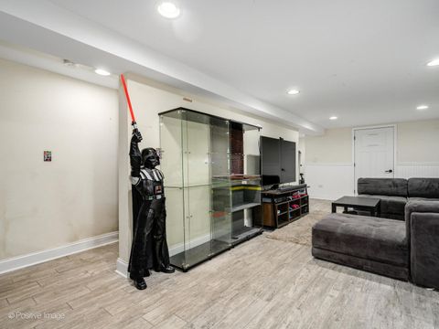 Tiny photo for 1038 Hayes Avenue, Oak Park, IL 60302 (MLS # 12592999)