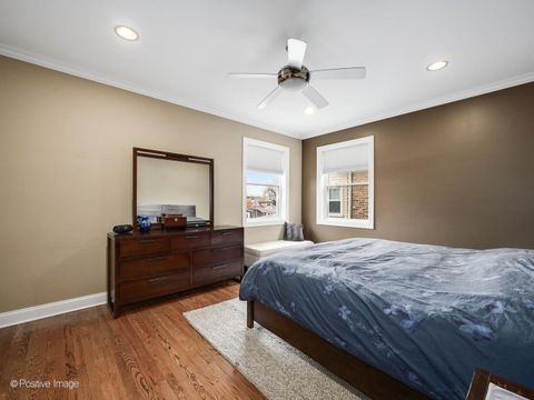 Tiny photo for 1038 Hayes Avenue, Oak Park, IL 60302 (MLS # 12592999)