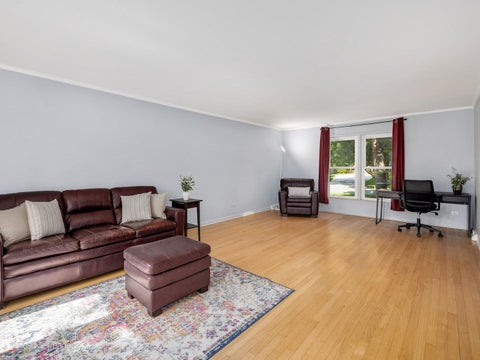 Tiny photo for 113 N Oak Street, Elmhurst, IL 60126 (MLS # 12784439)