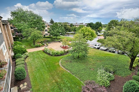 Tiny photo for 1 Oak Brook Club Drive #A309, Oak Brook, IL 60523 (MLS # 12716991)