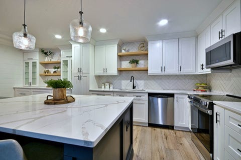 Tiny photo for 1 Oak Brook Club Drive #A309, Oak Brook, IL 60523 (MLS # 12716991)