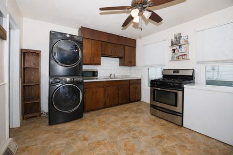 Tiny photo for 1213 S Madison Street, Bloomington, IL 61701 (MLS # 12538821)