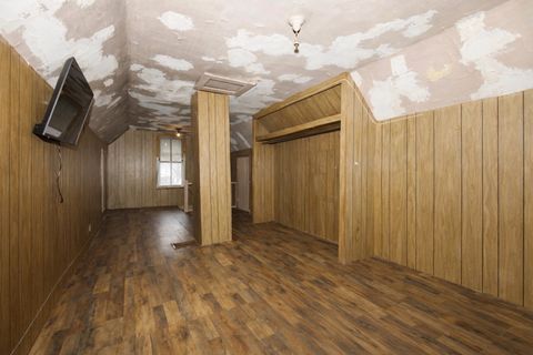 Tiny photo for 1213 S Madison Street, Bloomington, IL 61701 (MLS # 12538821)