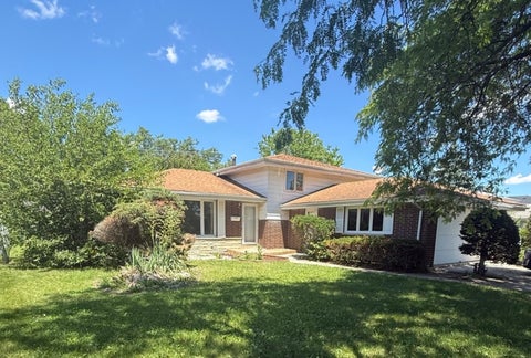 Photo of 942 E 168th Street, South Holland, IL 60473 (MLS # 12788567)