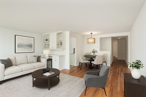 Tiny photo for 2730 Central Street #3A, Evanston, IL 60201 (MLS # 12448238)