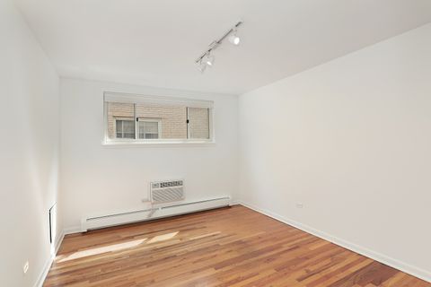 Tiny photo for 2730 Central Street #3A, Evanston, IL 60201 (MLS # 12448238)