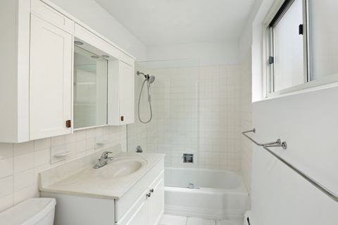 Tiny photo for 2730 Central Street #3A, Evanston, IL 60201 (MLS # 12448238)
