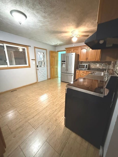 Tiny photo for 1305 Glenwood Road, Bloomington, IL 61704 (MLS # 12768221)