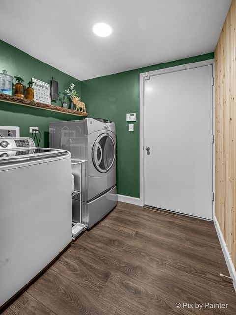 Tiny photo for 2018 W Oakleaf Drive, McHenry, IL 60051 (MLS # 12469561)