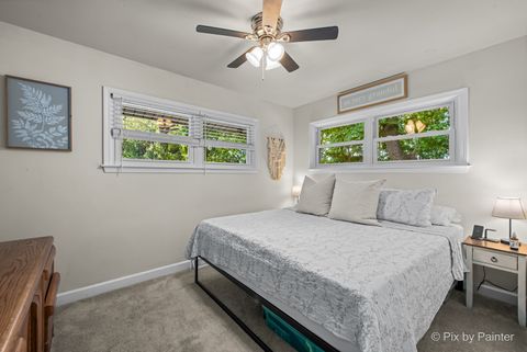 Tiny photo for 2018 W Oakleaf Drive, McHenry, IL 60051 (MLS # 12469561)