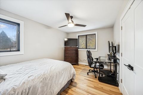 Tiny photo for 1108 S Maple Avenue, Oak Park, IL 60304 (MLS # 12521380)