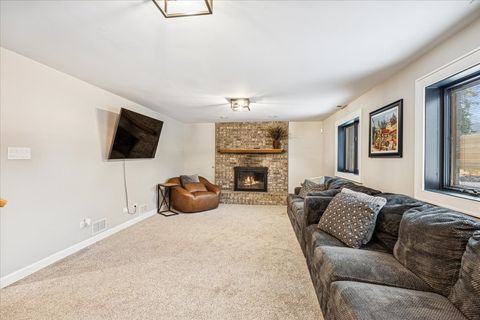 Tiny photo for 1108 S Maple Avenue, Oak Park, IL 60304 (MLS # 12521380)