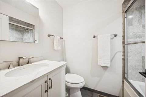 Tiny photo for 1108 S Maple Avenue, Oak Park, IL 60304 (MLS # 12521380)