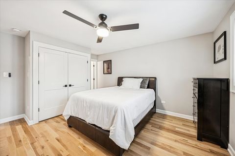 Tiny photo for 1108 S Maple Avenue, Oak Park, IL 60304 (MLS # 12521380)