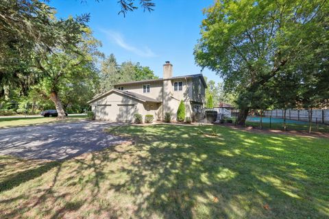 Tiny photo for 521 Deerpath Drive, Winthrop Harbor, IL 60096 (MLS # 12476819)