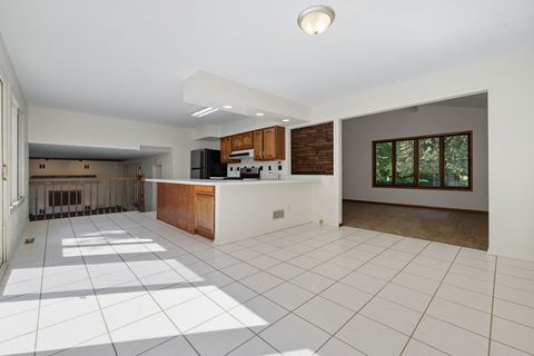 Tiny photo for 521 Deerpath Drive, Winthrop Harbor, IL 60096 (MLS # 12476819)