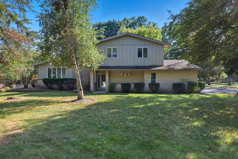 Photo of 521 Deerpath Drive, Winthrop Harbor, IL 60096 (MLS # 12476819)