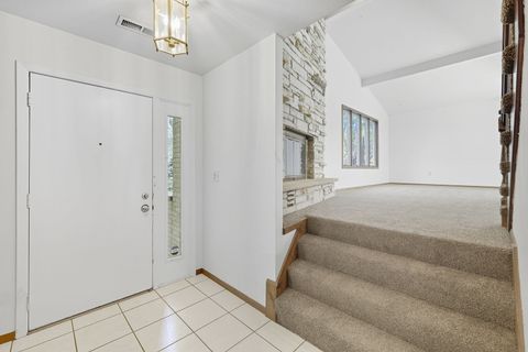 Tiny photo for 521 Deerpath Drive, Winthrop Harbor, IL 60096 (MLS # 12476819)