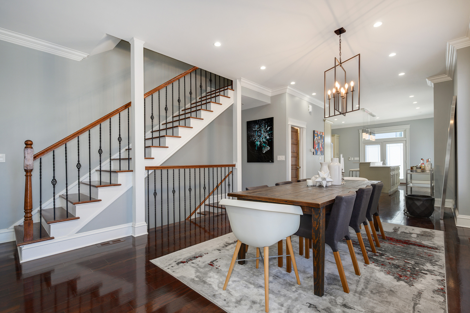 4234 S St Lawrence Avenue