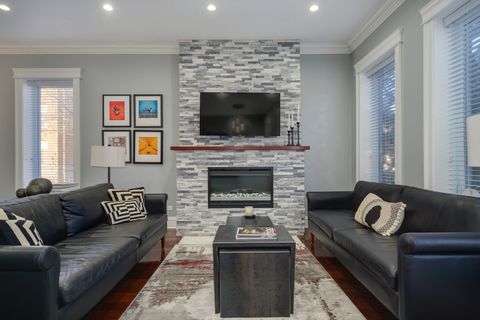 Tiny photo for 4234 S St Lawrence Avenue, Chicago, IL 60653 (MLS # 12602515)