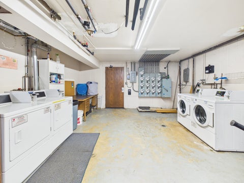 Tiny photo for 1296 E Washington Street #12, Des Plaines, IL 60016 (MLS # 12755098)