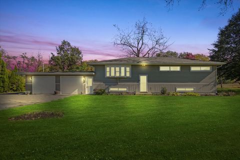 Tiny photo for 21541 S River Road, Shorewood, IL 60404 (MLS # 12499502)