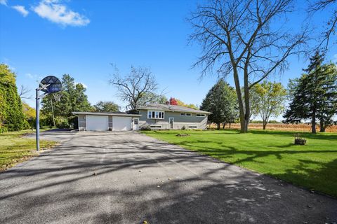 Tiny photo for 21541 S River Road, Shorewood, IL 60404 (MLS # 12499502)