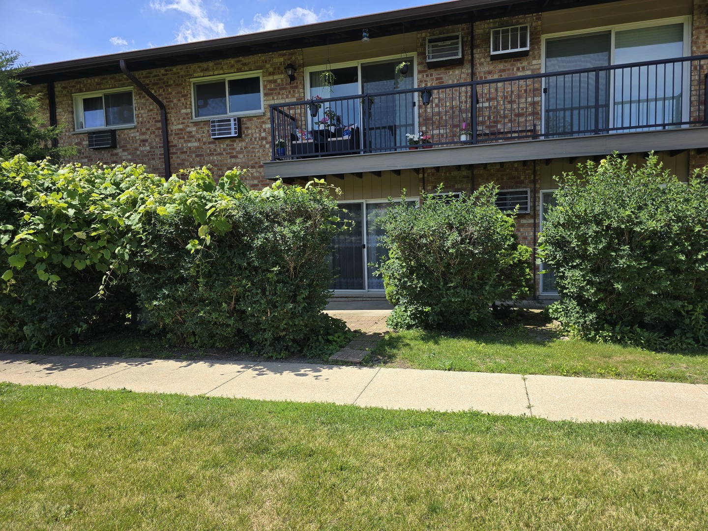 836 E OLD WILLOW Road 109