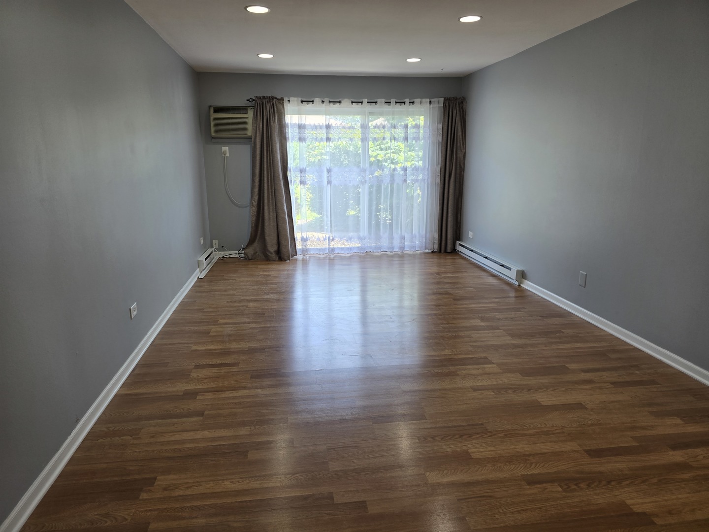 836 E OLD WILLOW Road 109