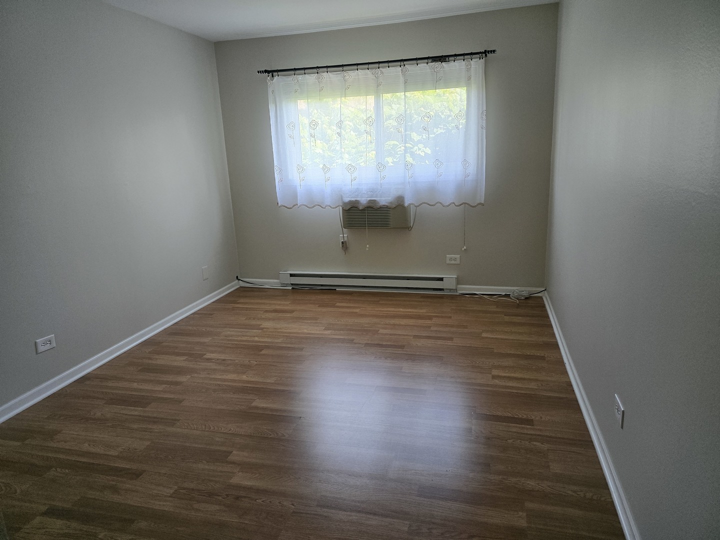 836 E OLD WILLOW Road 109